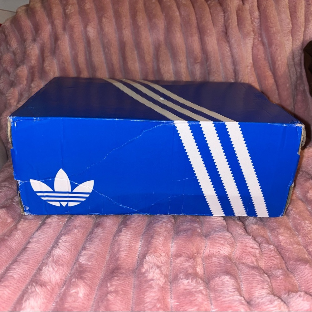 adidas Samba Snakeskin Women's Sneakers in Burgundy and White - Picture 11 of 14